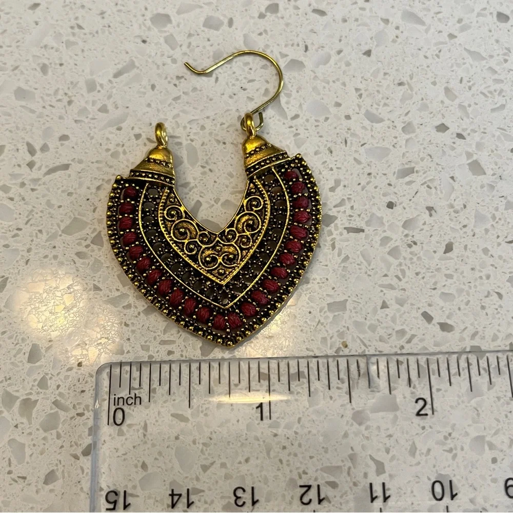 Elegant‎ Gold and Red braided Arabic style Hoop Earrings